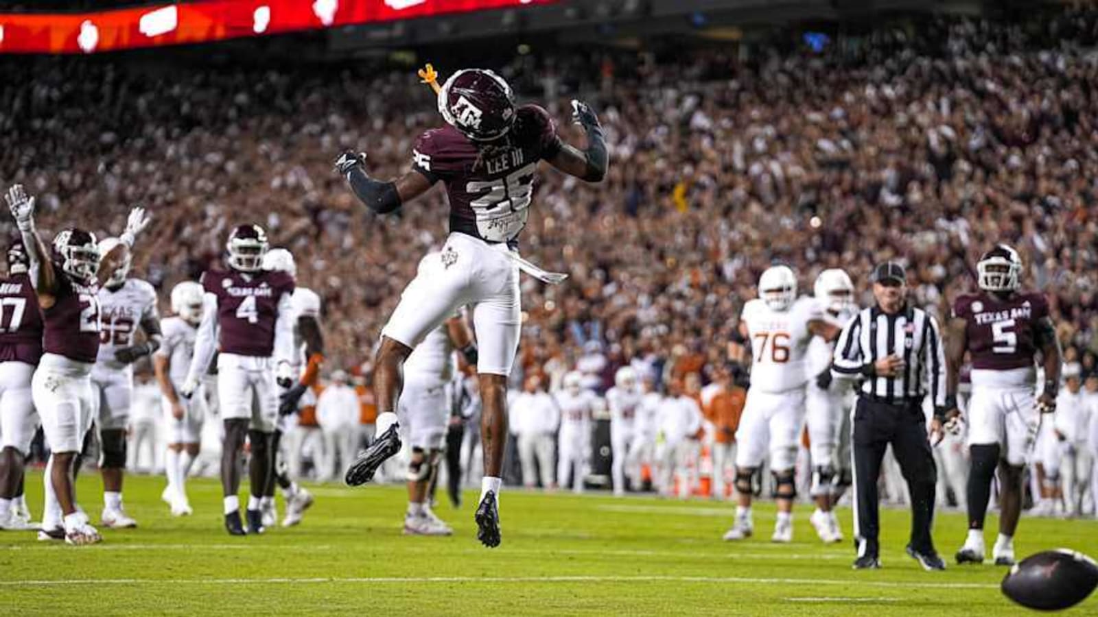 Texas A&M DB Will Lee III Announces Return For Senior Year: &#39;Let&#39;s Run It Back&#39;