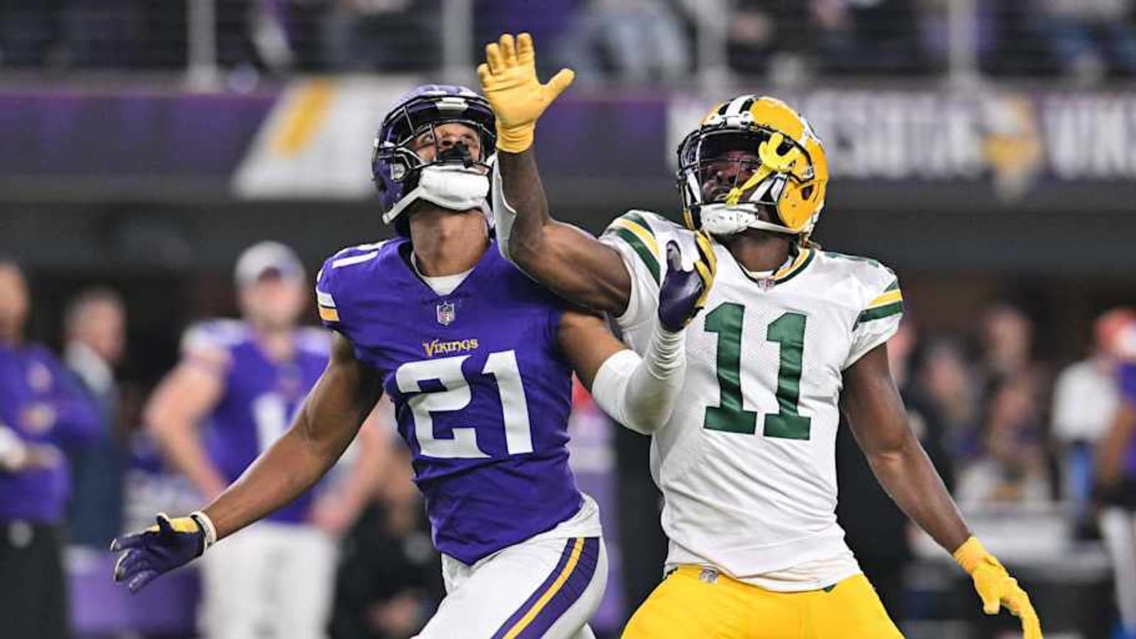 Vikings waive cornerback Akayleb Evans