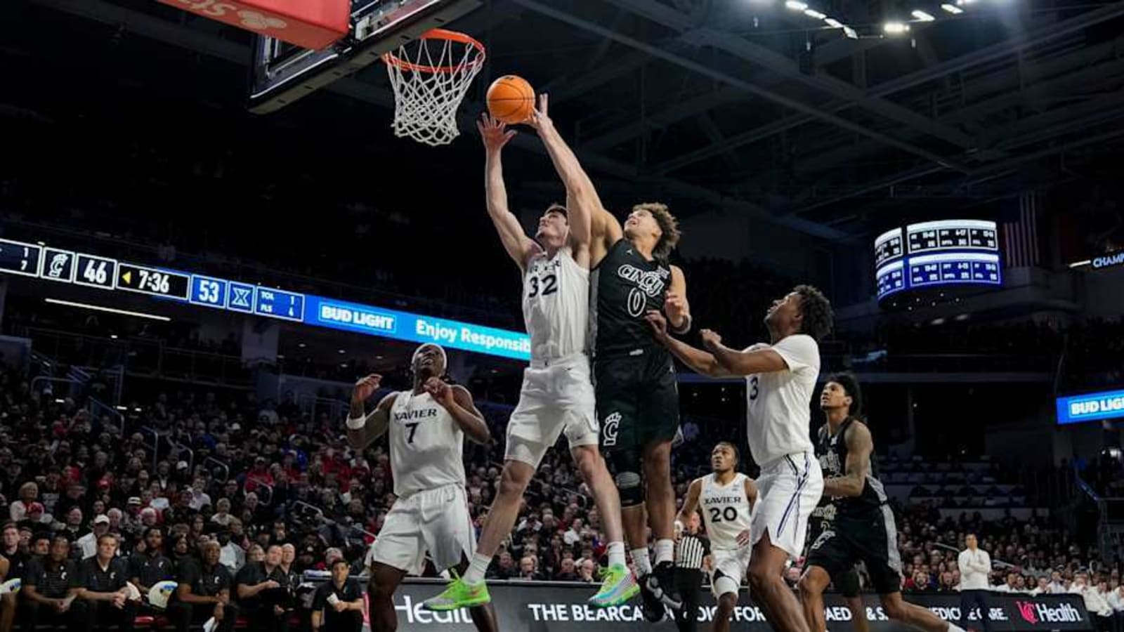 Report: Xavier Star Zach Freemantle Suffered Major Injury Against Cincinnati