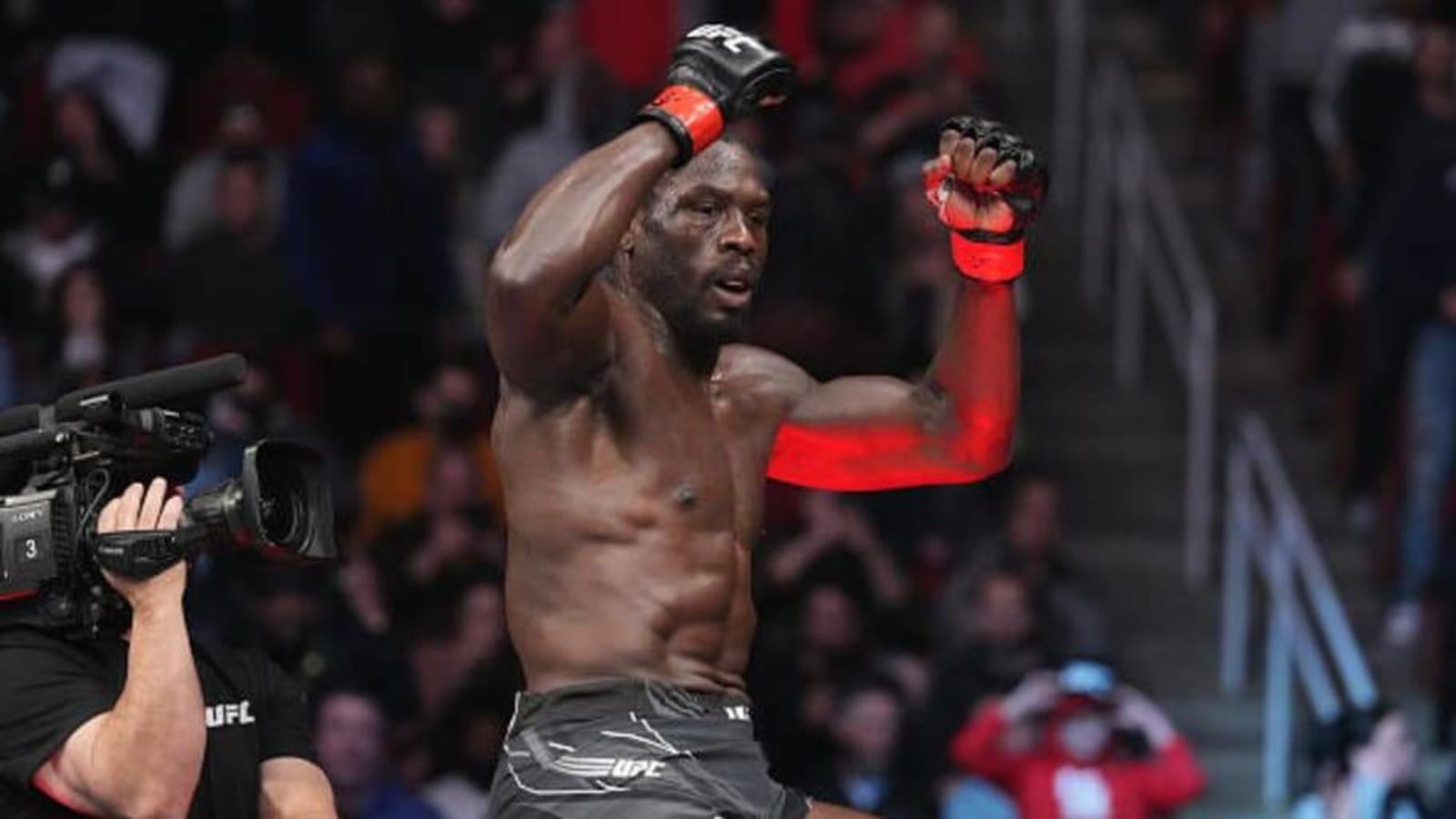 Jared Cannonier Wants Back in UFC Middleweight Title Picture