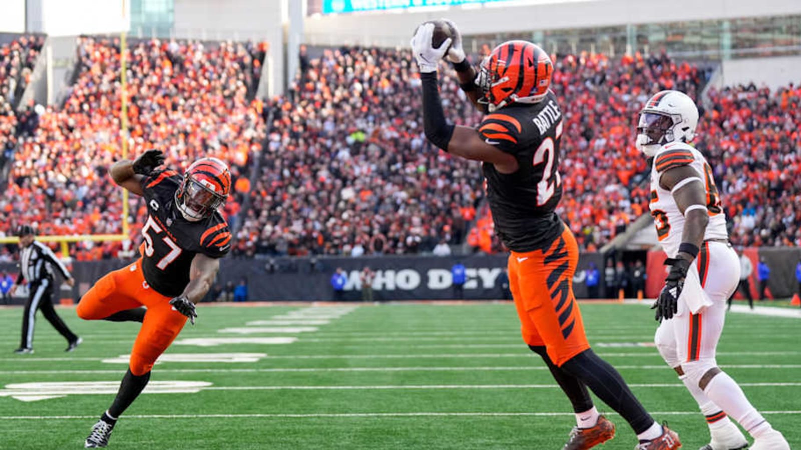 'Two Redemption Stories' - Bengals Safety Jordan Battle Talks Atonement and Fulfilling a Promise to a Teammate
