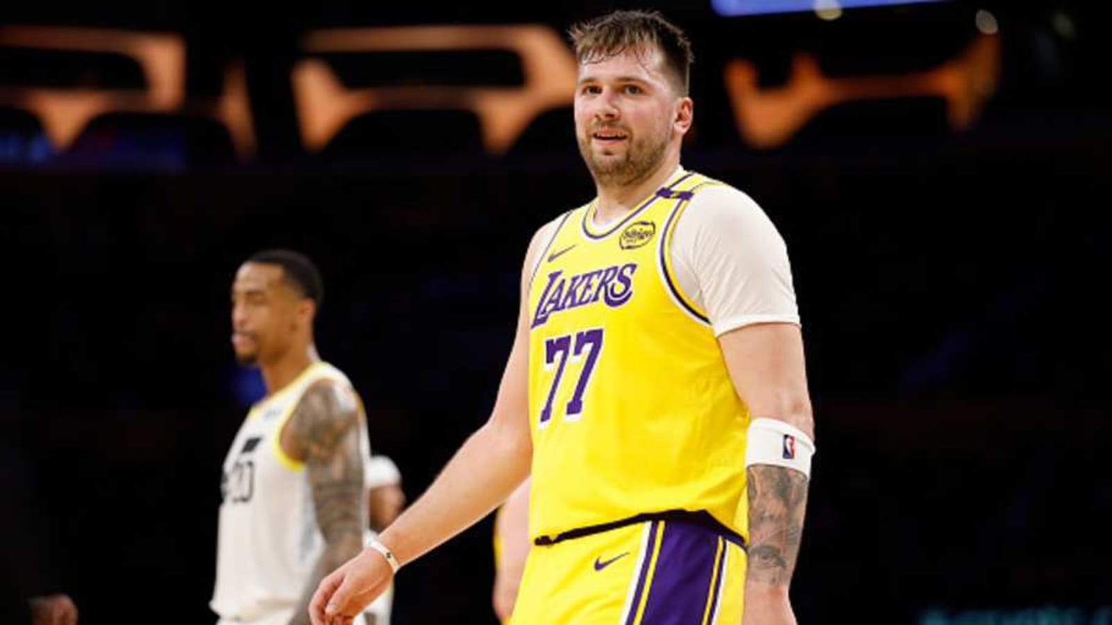 Lakers Notes: Kyrie Irving Talks Luka Trade, Carmelo Offers Take on Face of NBA, More
