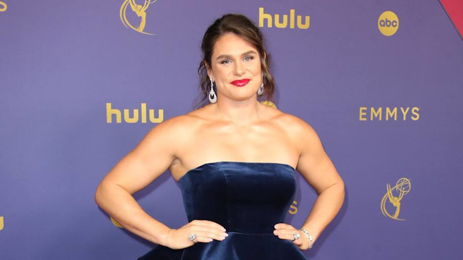 Ilona Maher&#39;s stunning DWTS sheer gown makes the premiere worth watching