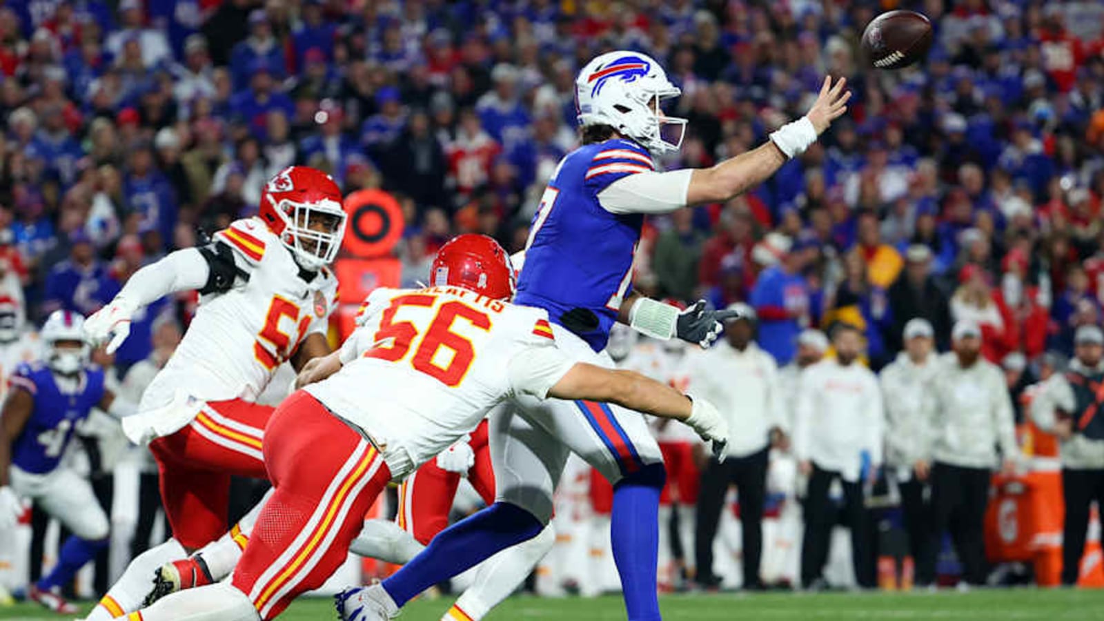 The Kansas City Chiefs outside pass rush stinks