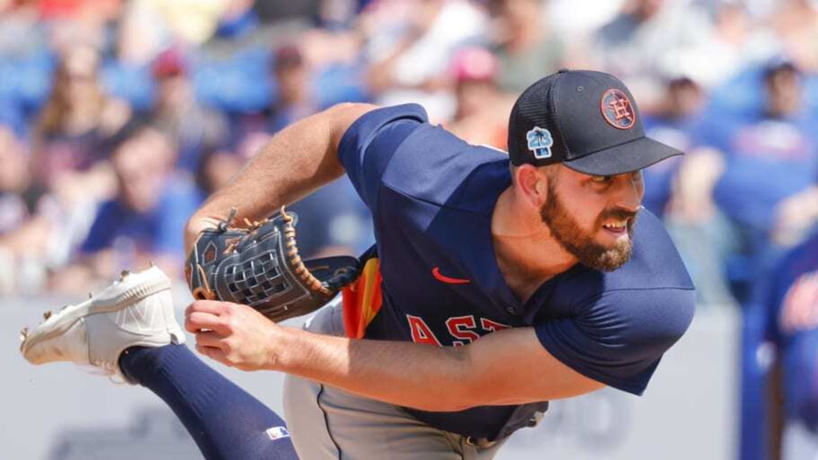 Padres Summon Journeyman Pitcher Nicknamed &#39;Big Fudge&#39;