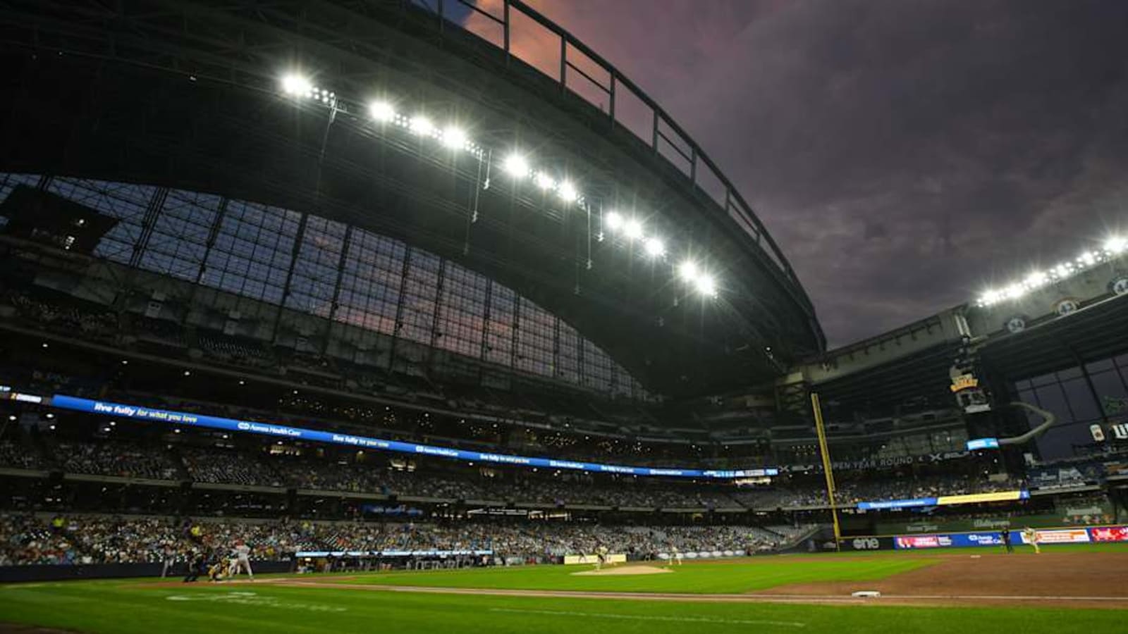 Brewers Urged To Trade For Orioles No. 1 Prospect Needing &#39;Change Of Scenery&#39;