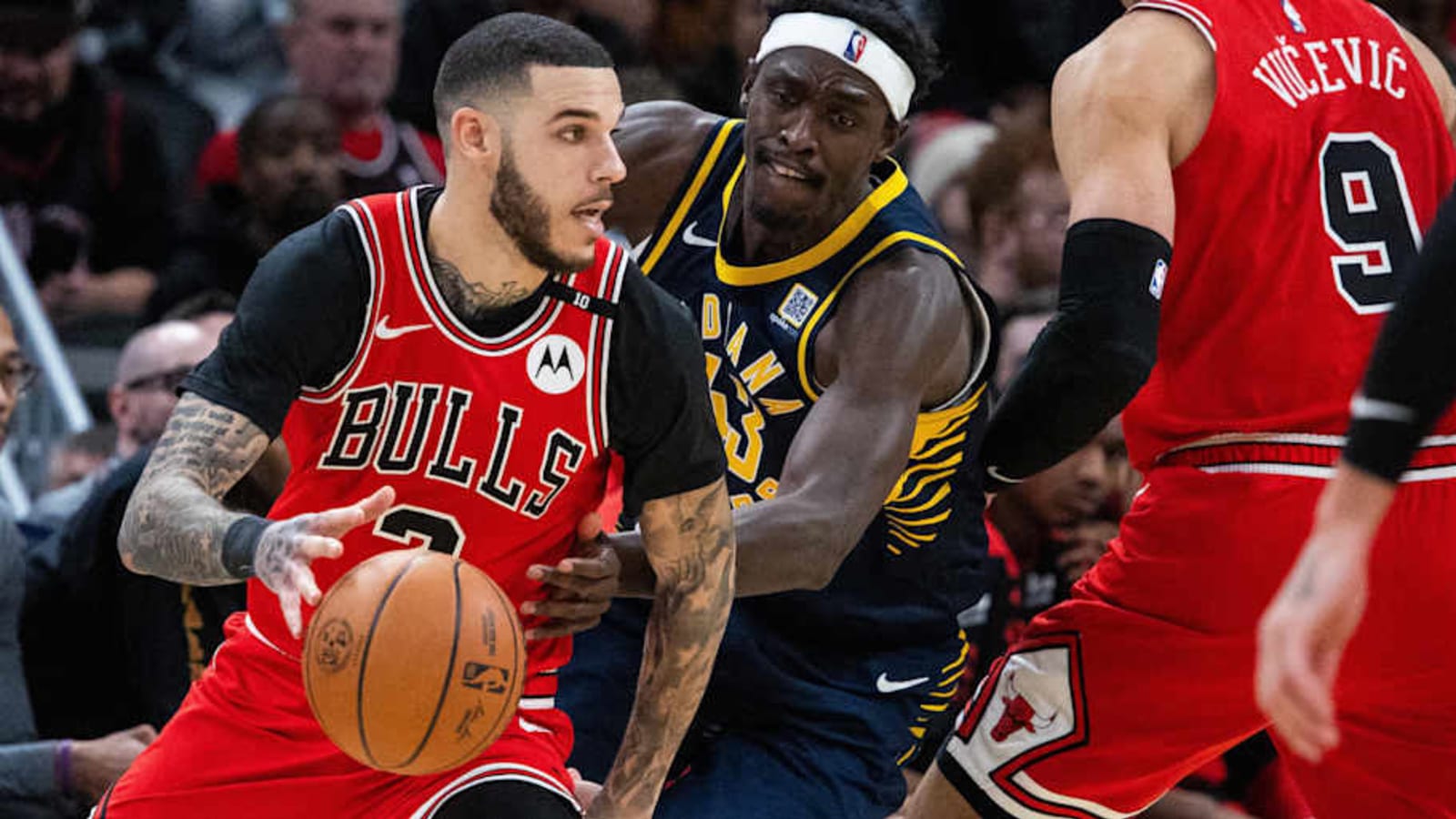 Lakers Notes: Lonzo Ball Trade Buzz, LeBron Declines Invite, Star Slams Trade Rumors