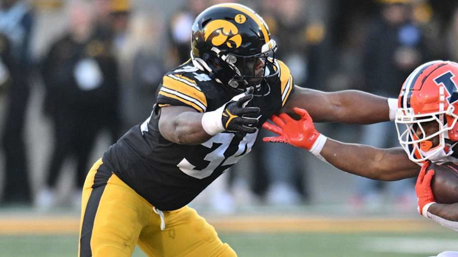 Iowa Star&#39;s NFL Draft Stock Continues Puzzling Nosedive