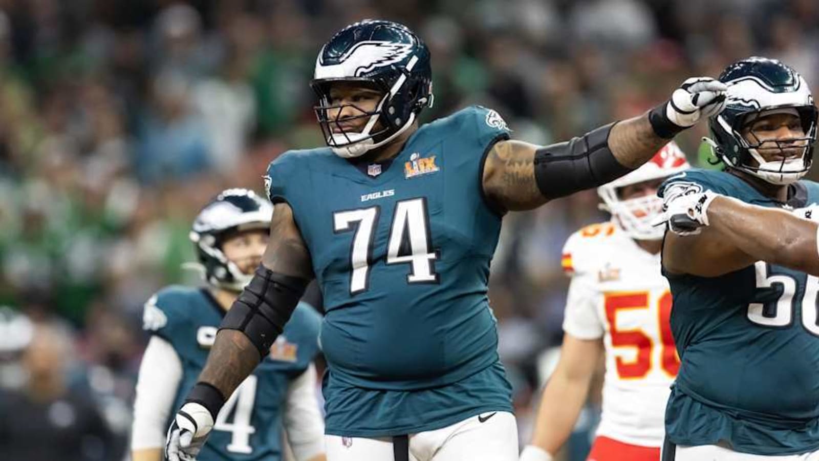 Two Former Gators Sign NFL Contracts
