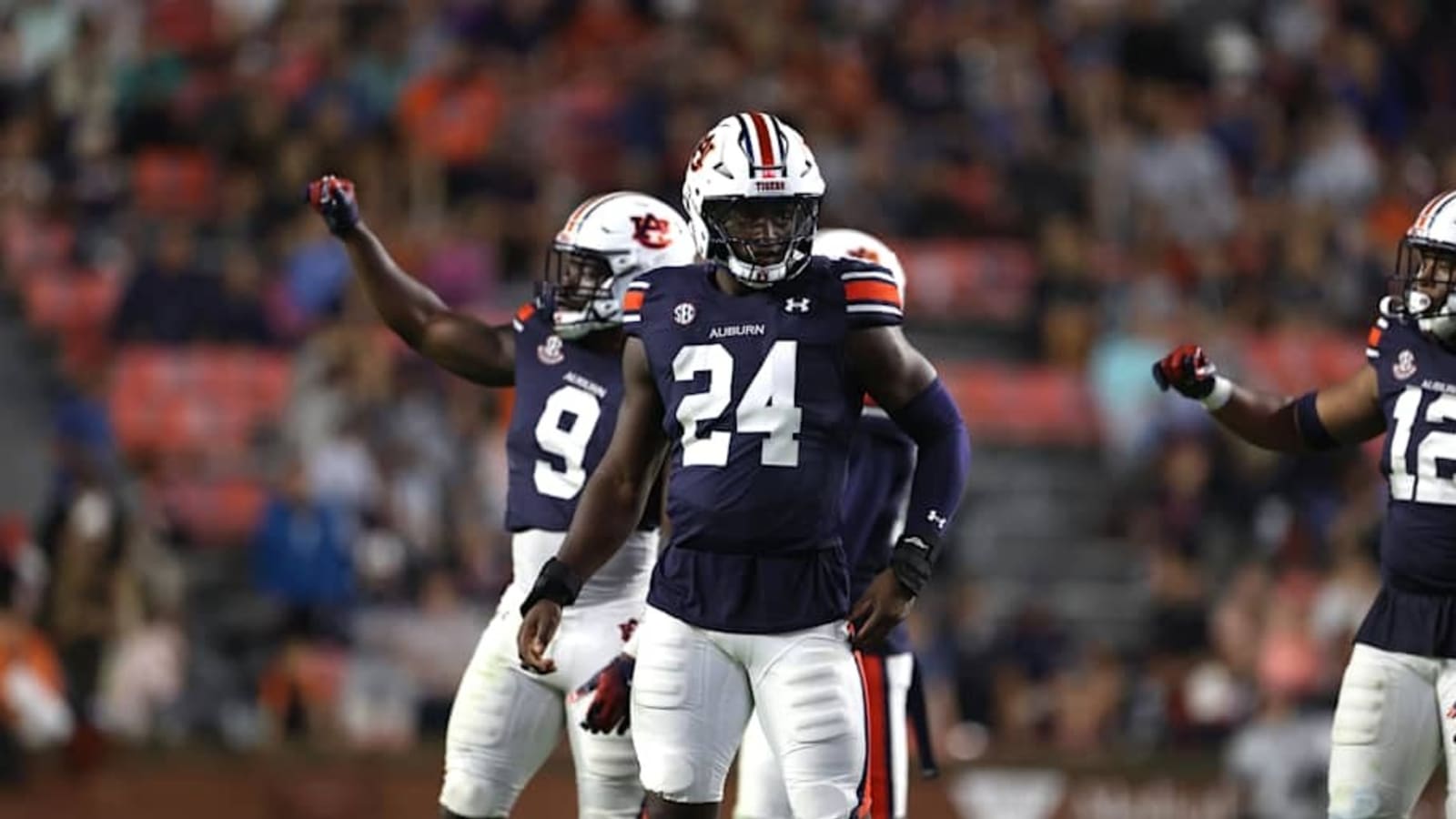 Keyron Crawford Shining on Auburn Tigers Defensive Line