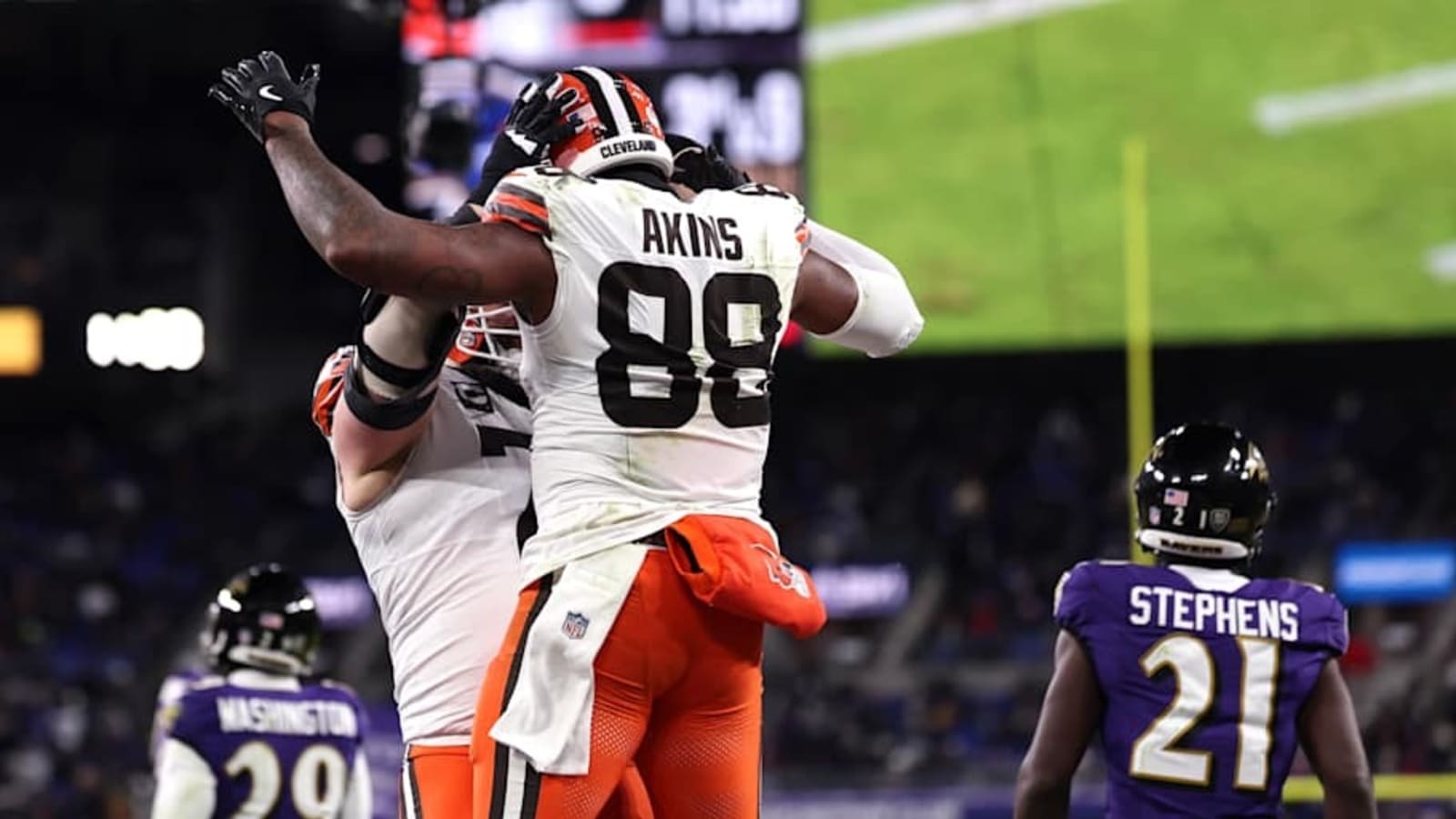 Browns analyst proposes total overhaul on offense for Browns in 2025 NFL draft