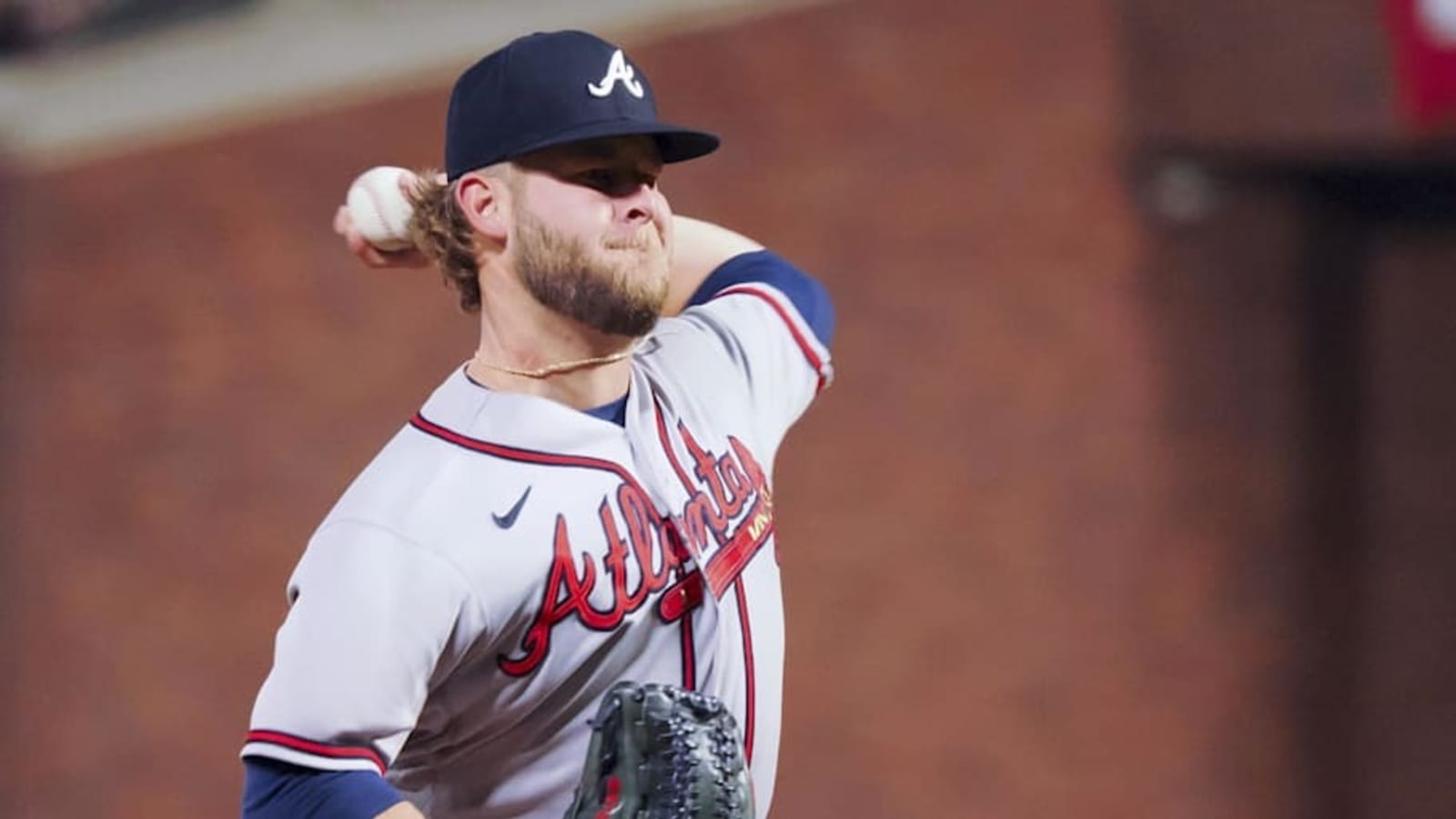 Braves&#39; AJ Minter Switches Agents Ahead of Free Agency