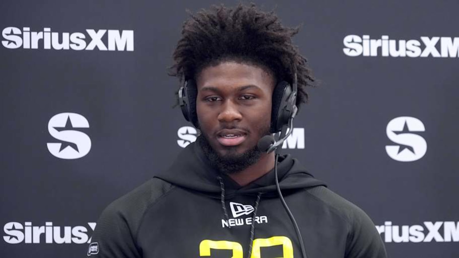 Unexpected new name pops up as Chargers pick in 2025 NFL mock draft