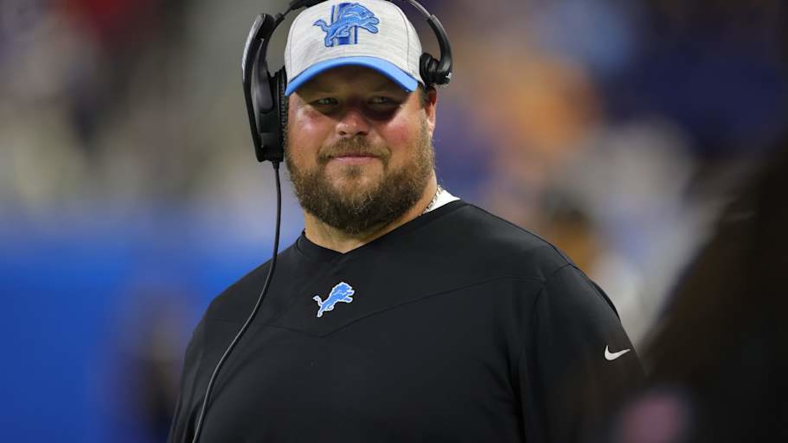 Lions offensive line coach Hank Fraley is staying in Detroit after all