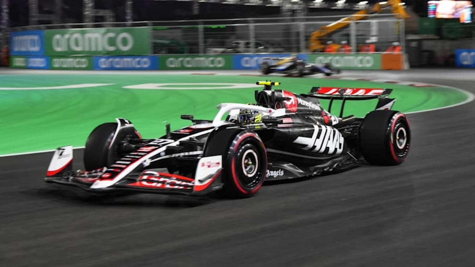 Esteban Ocon&#39;s Haas F1 Car Damaged in Silverstone Shakedown