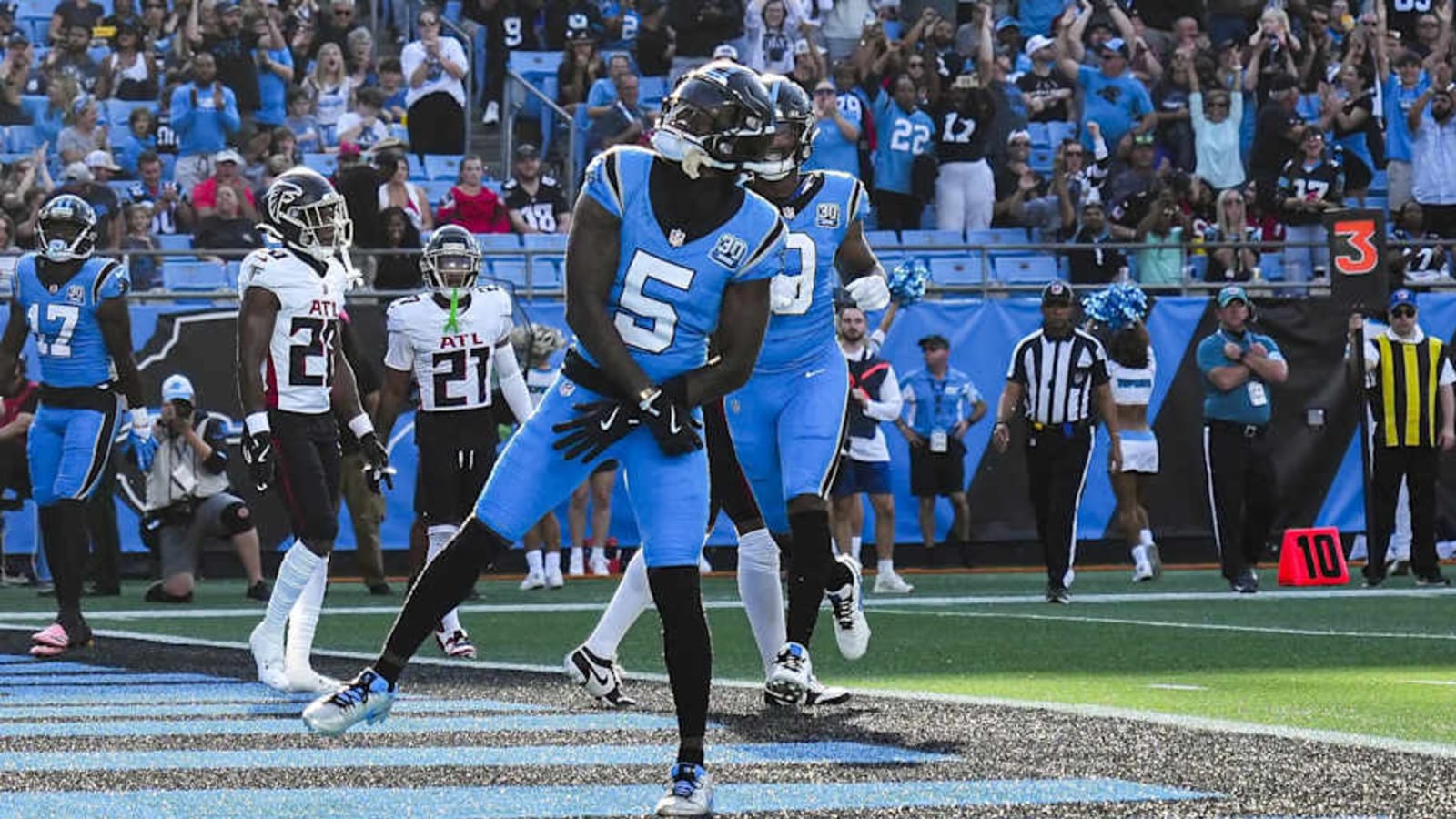 Chargers suggested as fit for star WR on trade block ahead of deadline