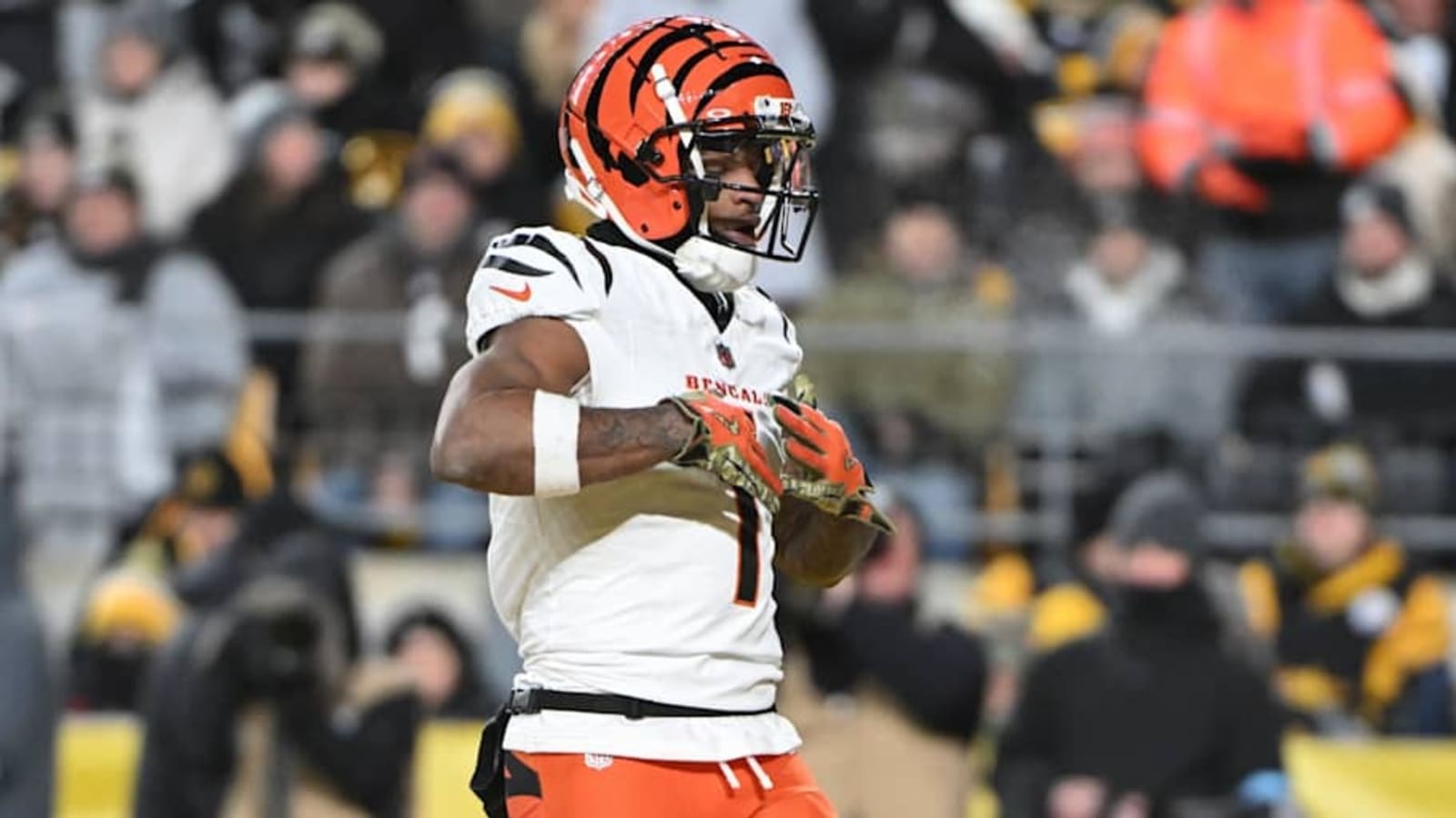 Stat of the Jay: After Bengals WR Ja&#39;Marr Chase&#39;s Snub, How Did Past Triple Crown Winners Fare in OPOY Voting?