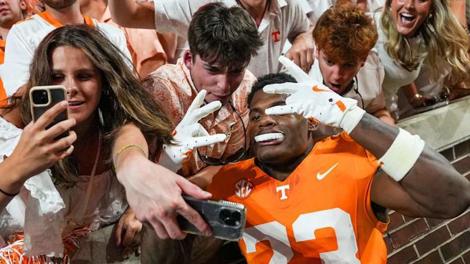 Boo Carter Makes Promising Post Amid Rumors