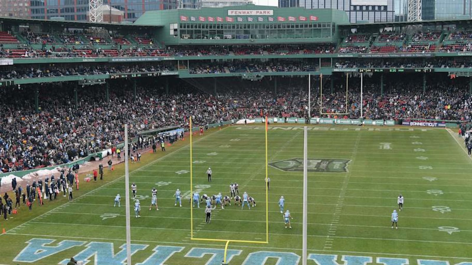 Every Final Score From Every College Football Bowl Game in an MLB Stadium