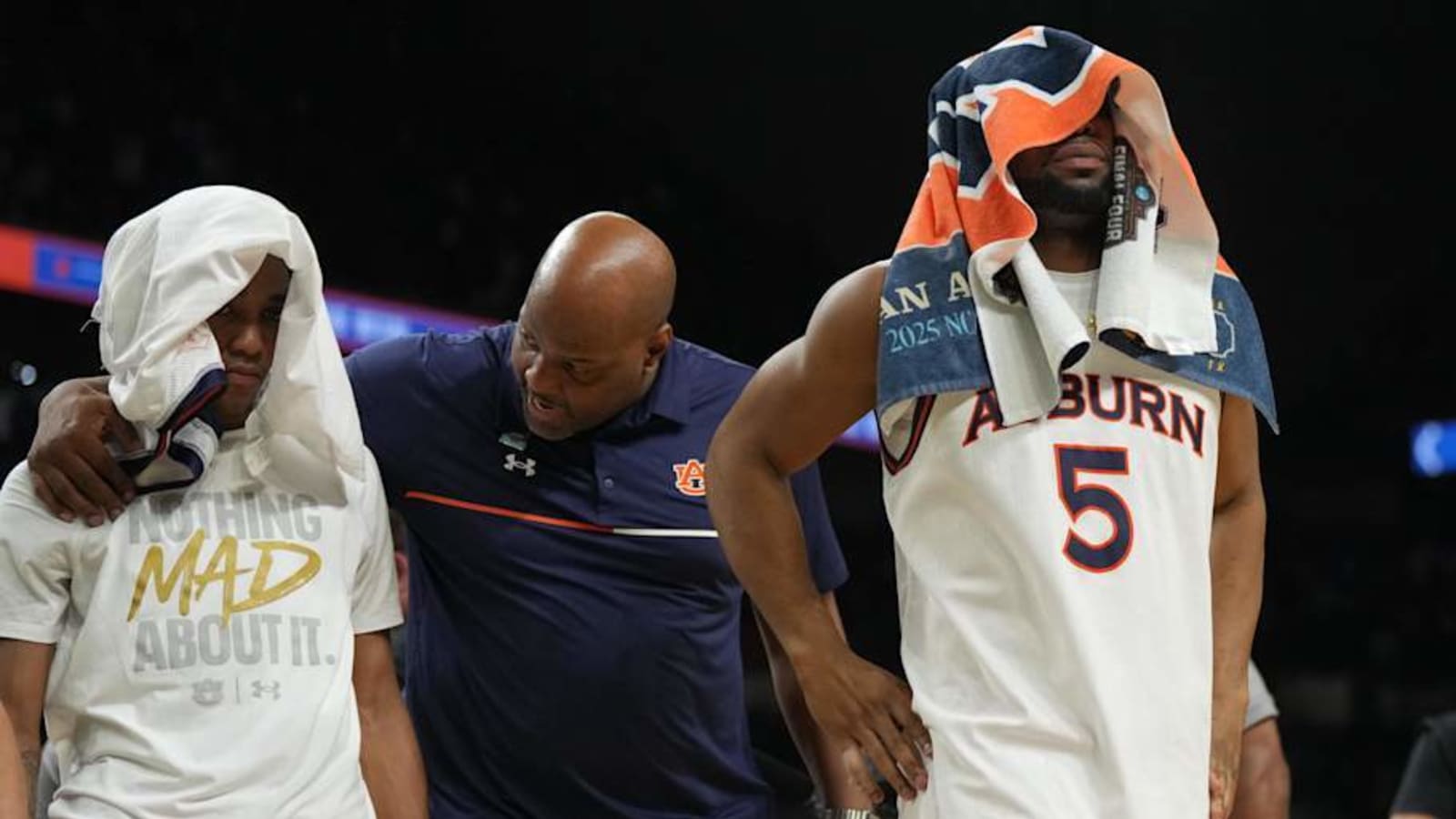 Auburn Tigers Unable to Withstand Florida Gators Onslaught