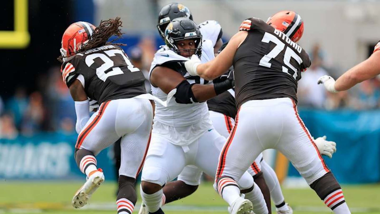 5 Questions on New Seahawks DT Roy Robertson-Harris