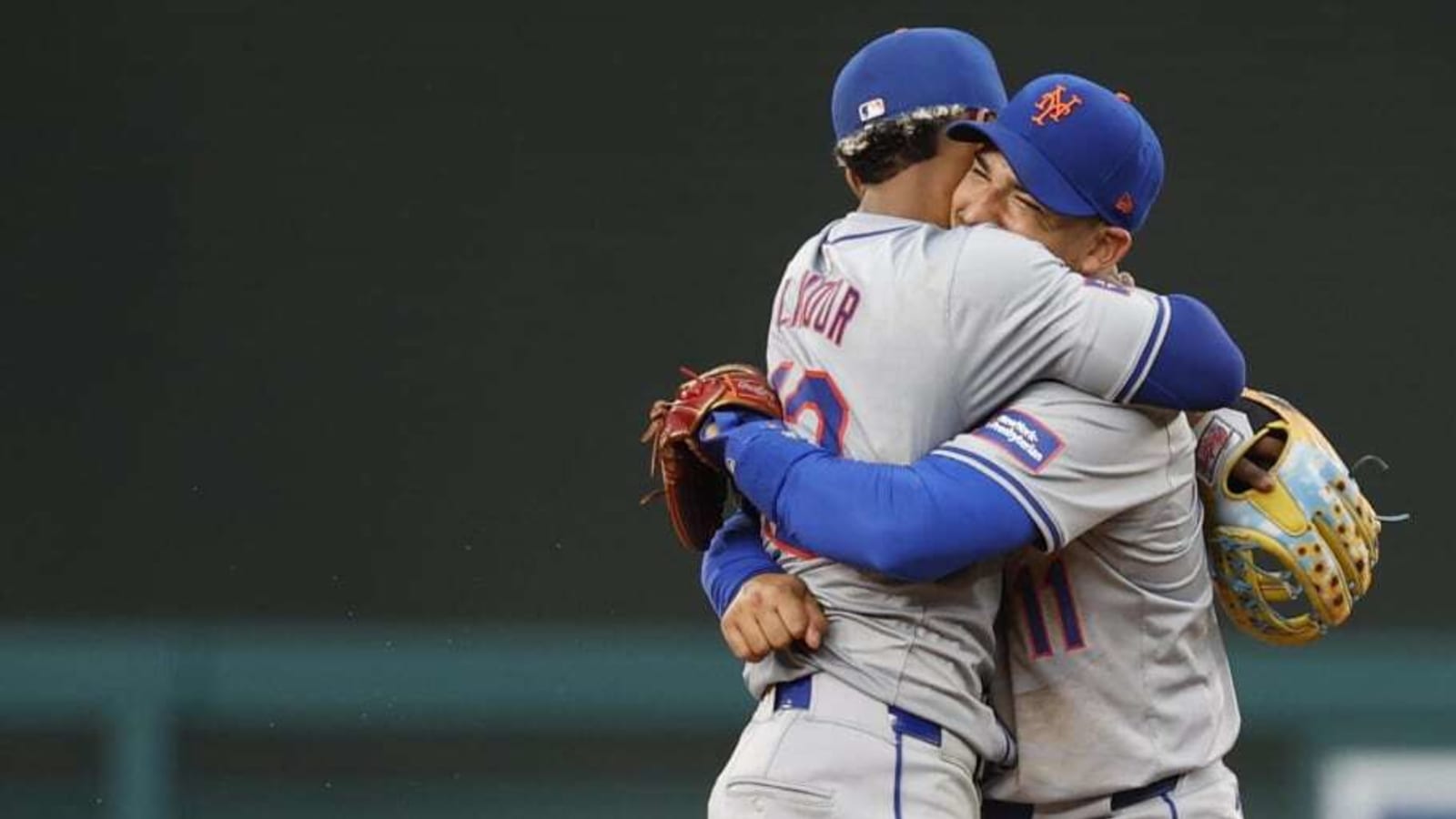 Mets’ Hilarious Viral Moment Showcases The Team’s Camaraderie