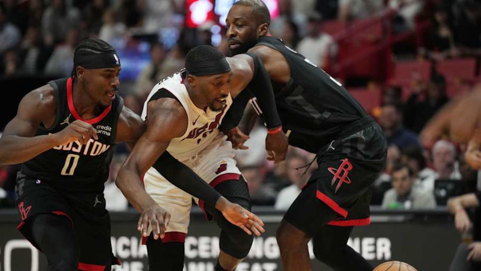 Why Rockets Won&#39;t Trade Aaron Holiday, Jeff Green