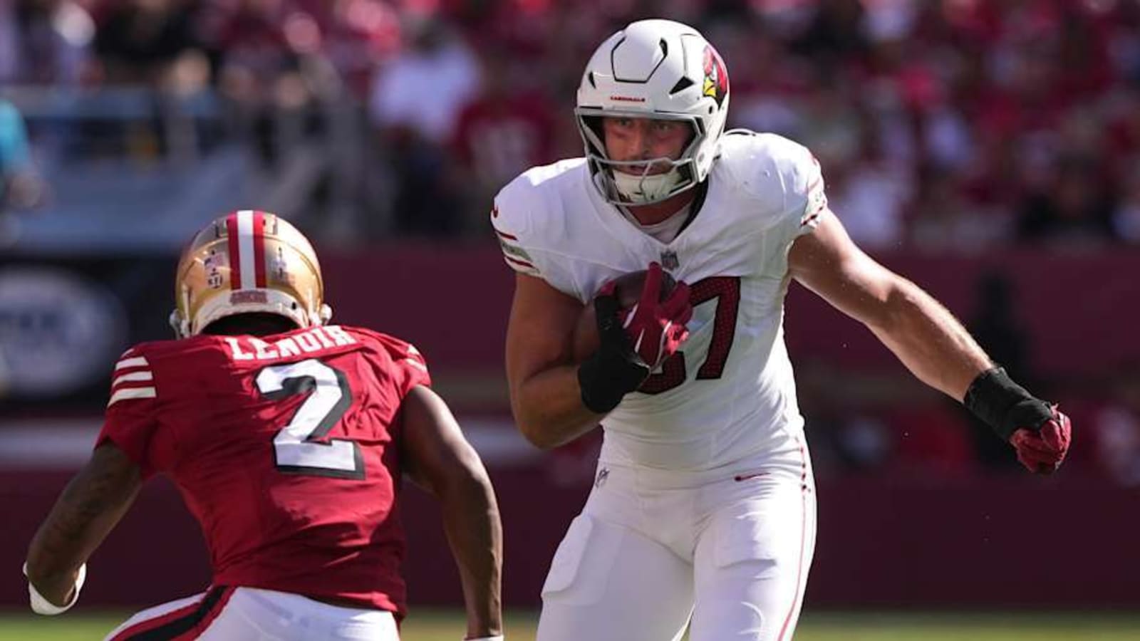Cardinals Rookie Defends Kyler Murray: &#39;He&#39;s Incredible&#39;
