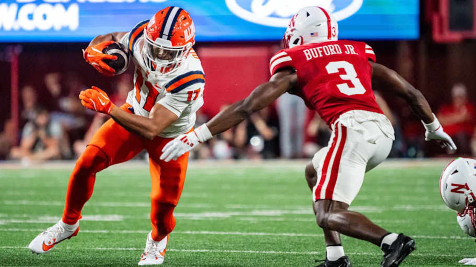 Play of the Week: Illinois&#39; Collin Dixon Stops Minnesota&#39;s Fake Punt