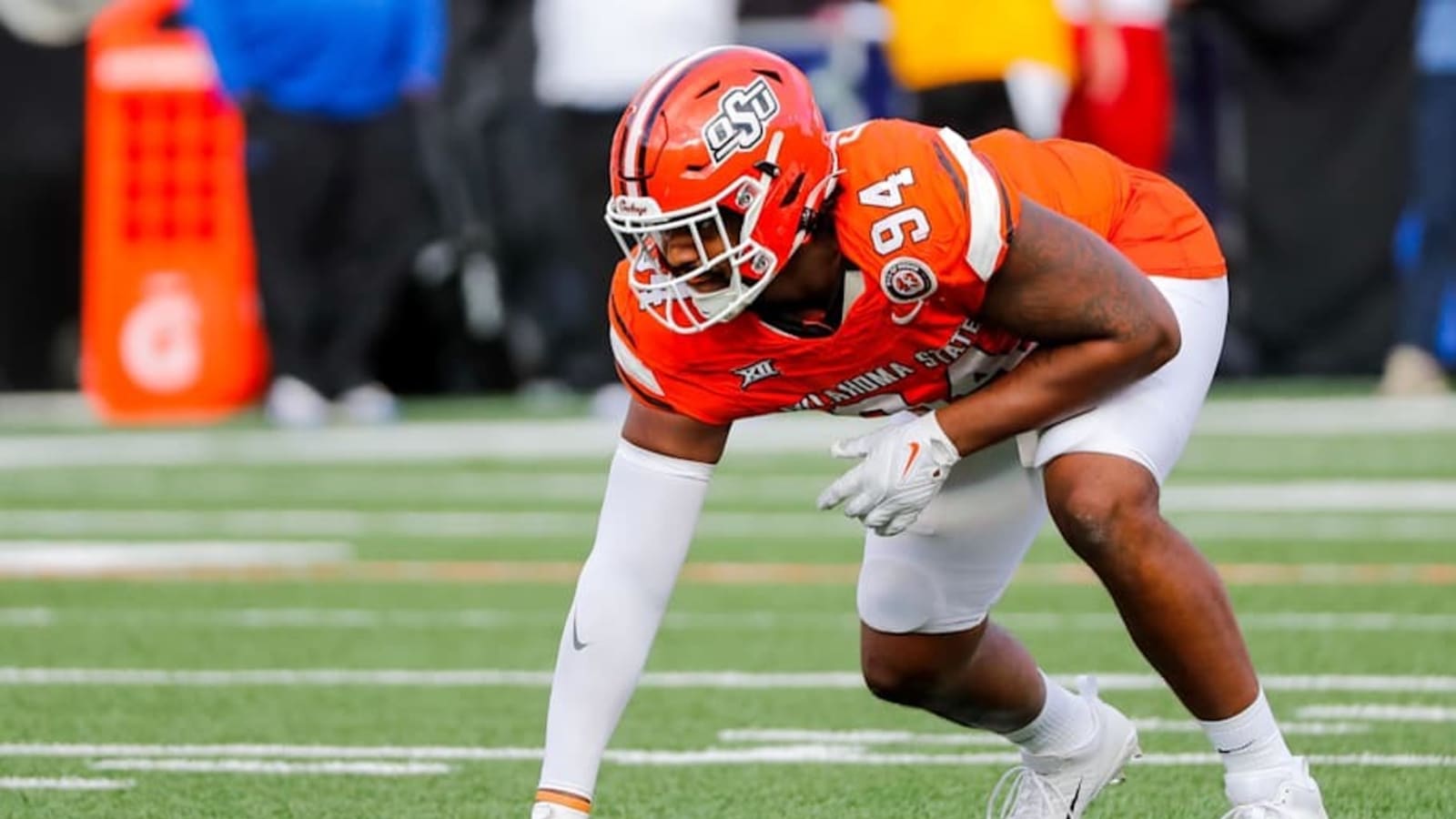 Former Rams DL Signs With Divisional Rival