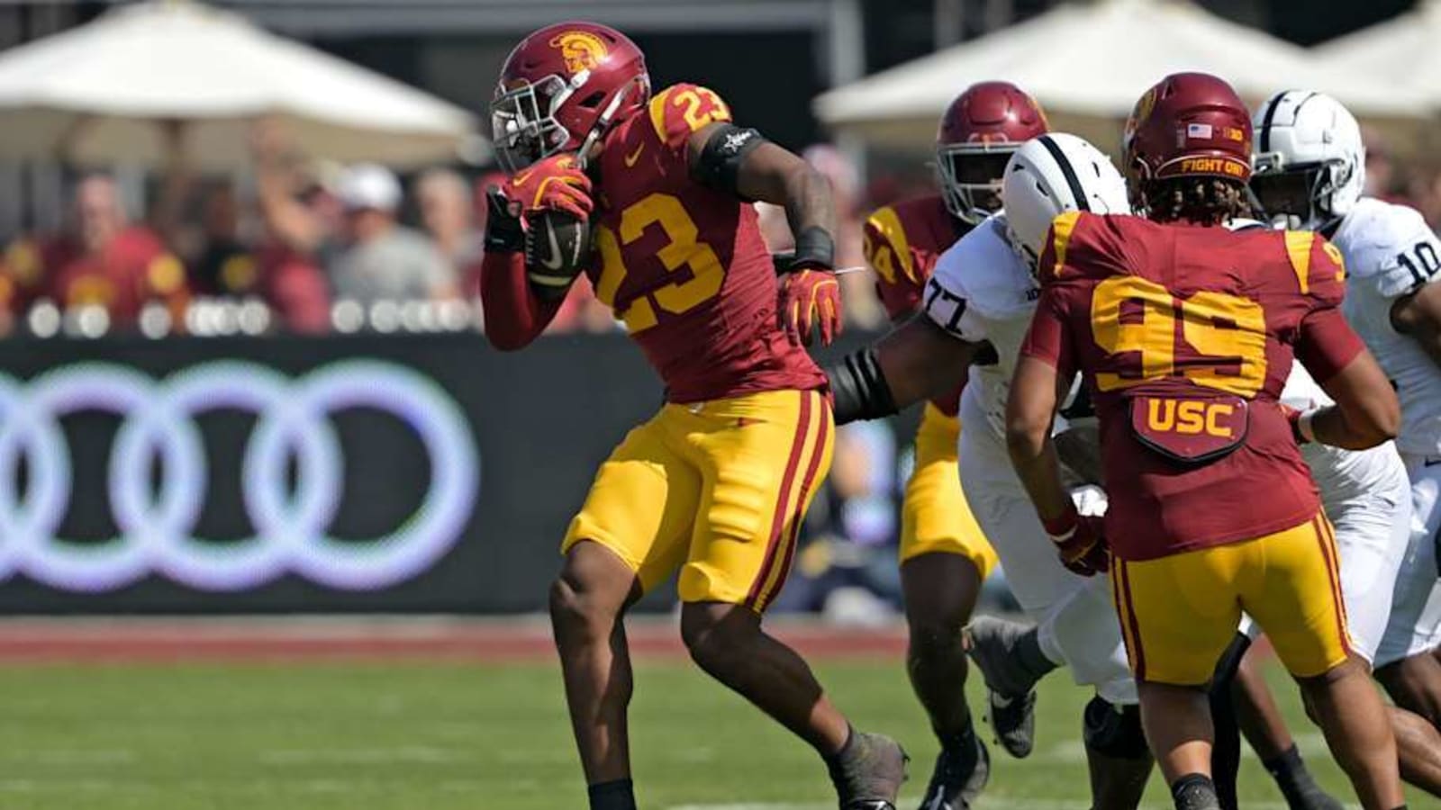 USC Trojans&#39; Matt Entz Raves About Freshman Linebacker Desman Stephens II&#39;s Potential