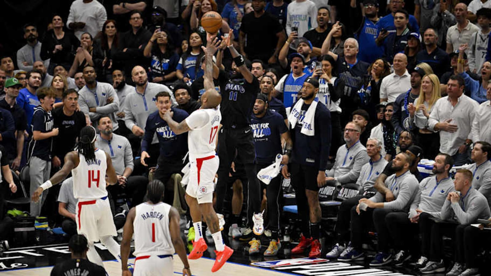  LA Clippers and 13-Year NBA Veteran Parting Ways