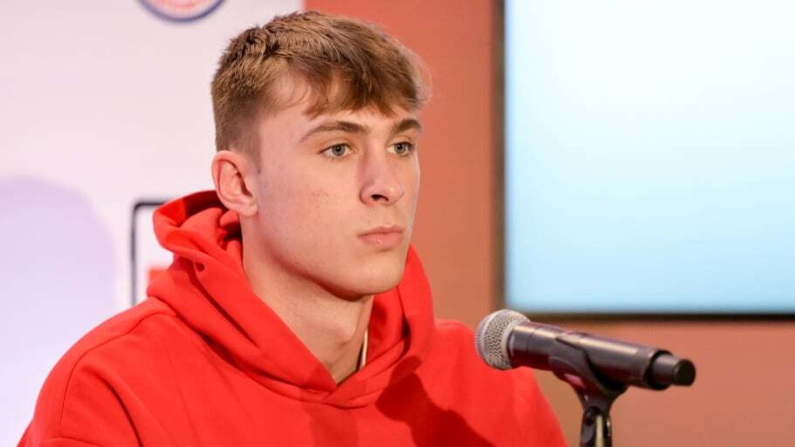 Cooper Flagg Signs with New Balance Ahead of Season with Duke