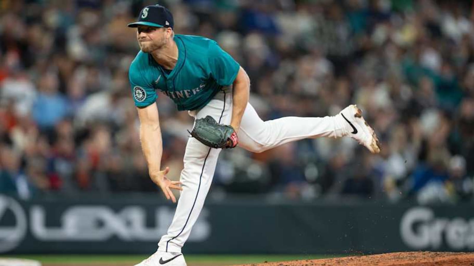 Former Seattle Mariners Reliever Austin Voth Signs With Chiba Lotte Marines in Japan