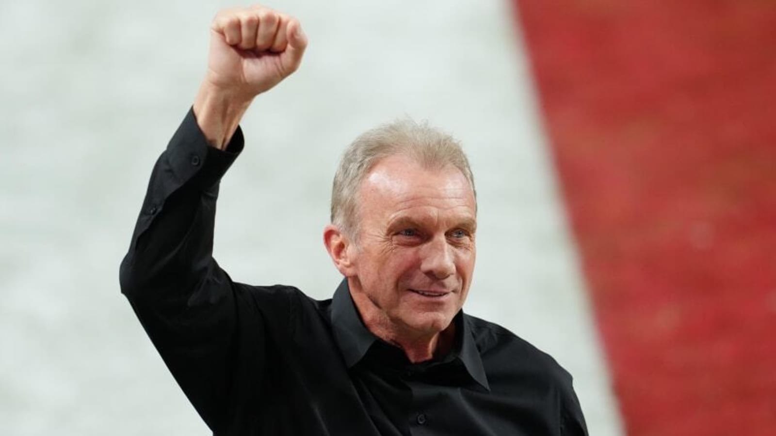 Notre Dame Football Legend Joe Montana Praises Head Coach Marcus Freeman