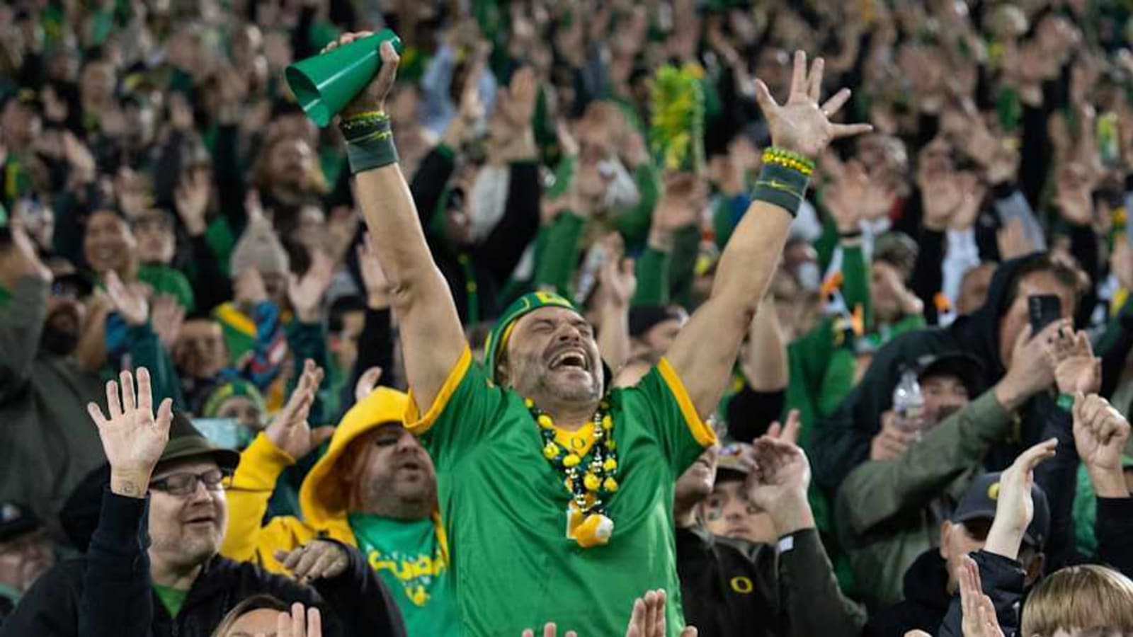 Oregon Ducks Football Season Ticket Prices To Increase Next Season