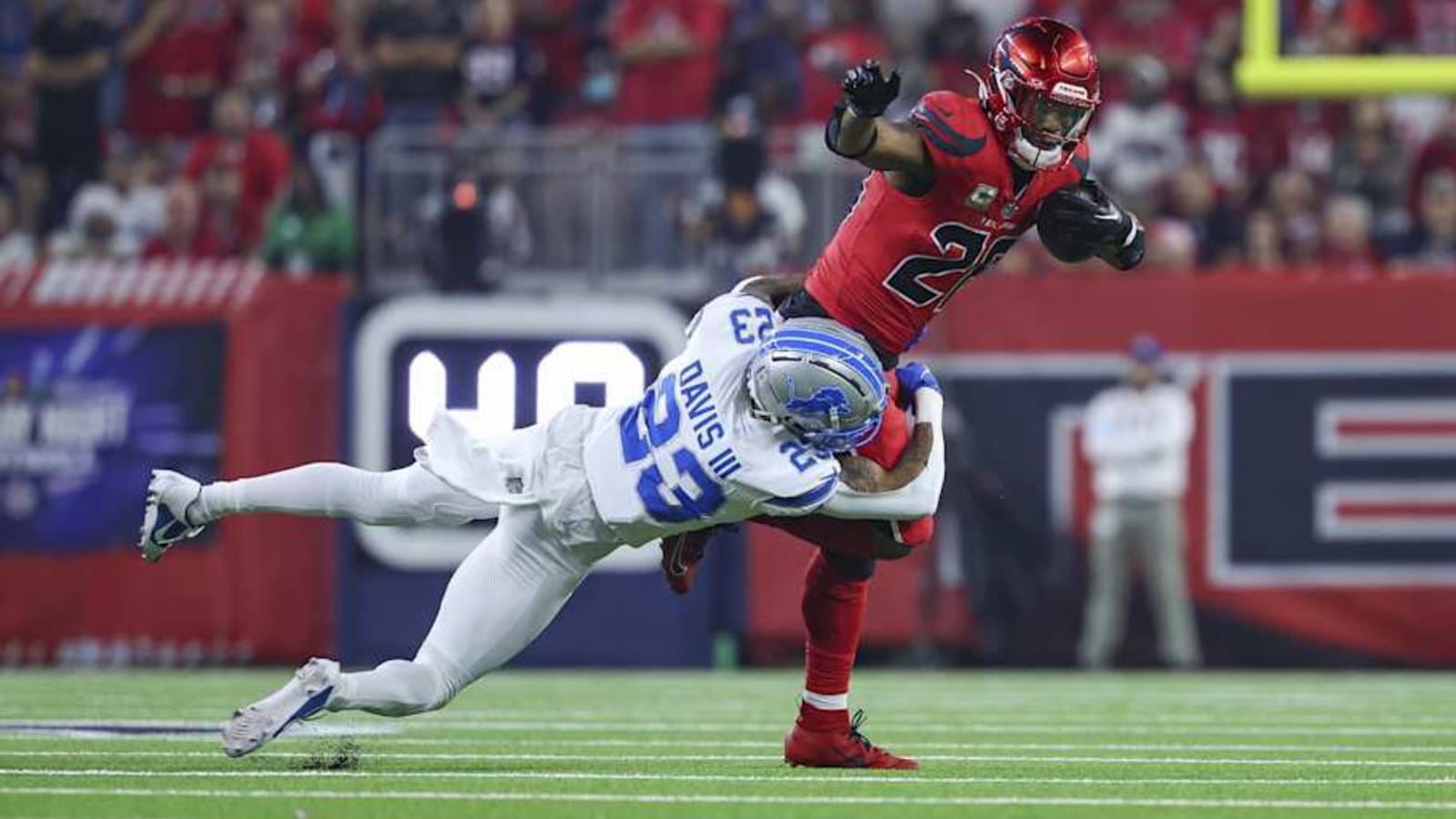 'It's About Respect': Lions Carlton Davis Gaining Momentum