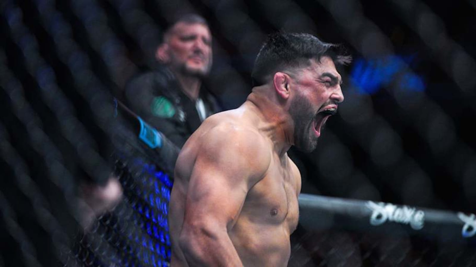 Former Title Challenger Kelvin Gastelum Draws Next Opponent at UFC Mexico City