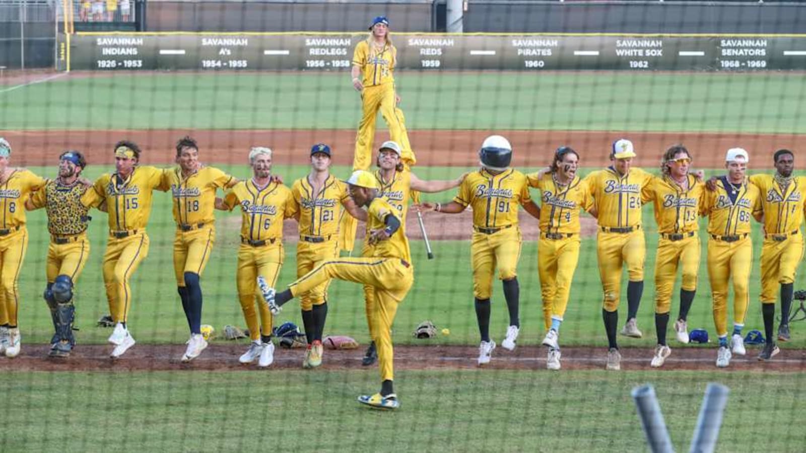 Savannah Bananas Set Date For Tour at Seattle Mariners Home Field
