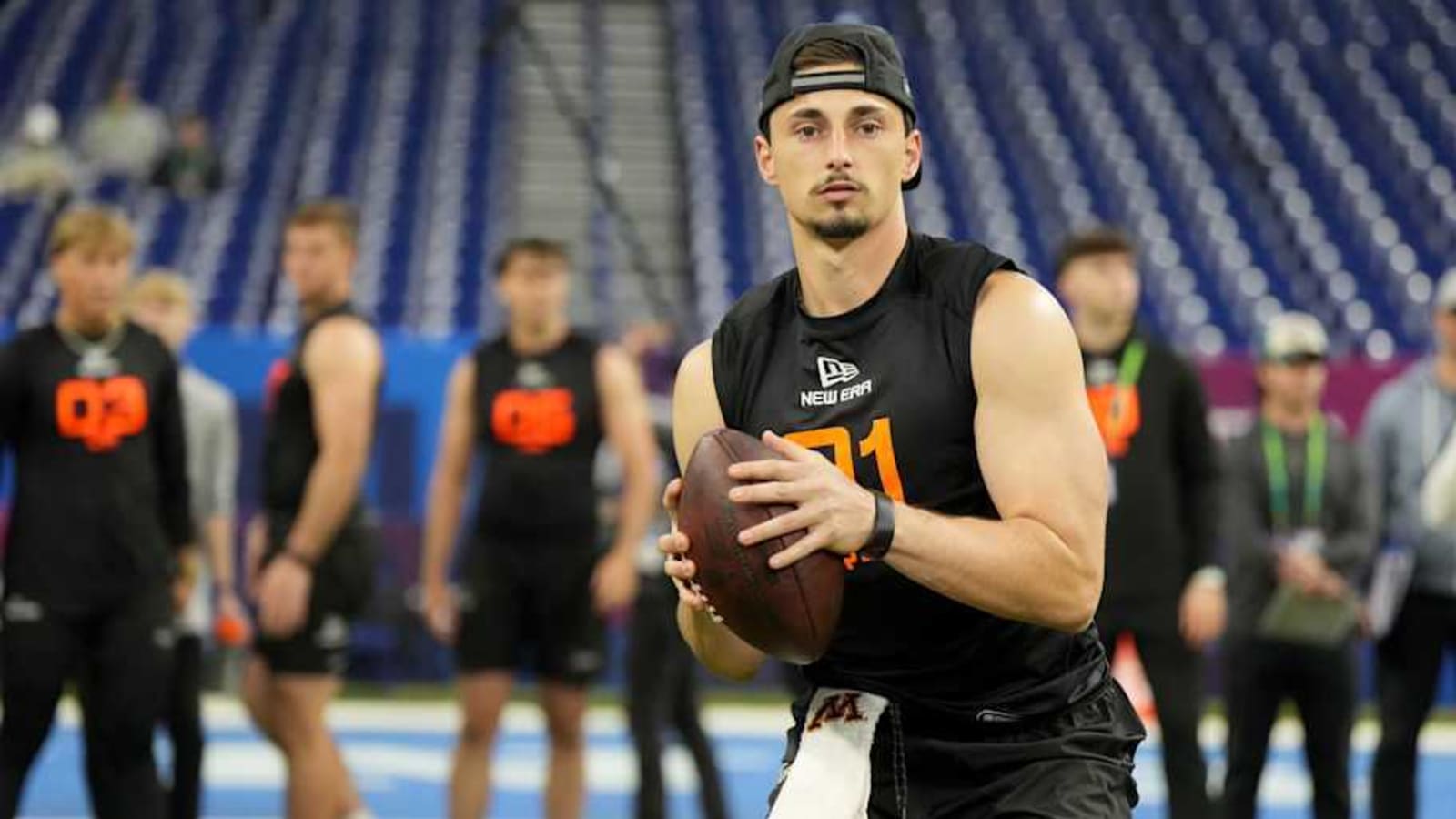 Report: Vikings host Gophers QB Max Brosmer for pre-draft workout