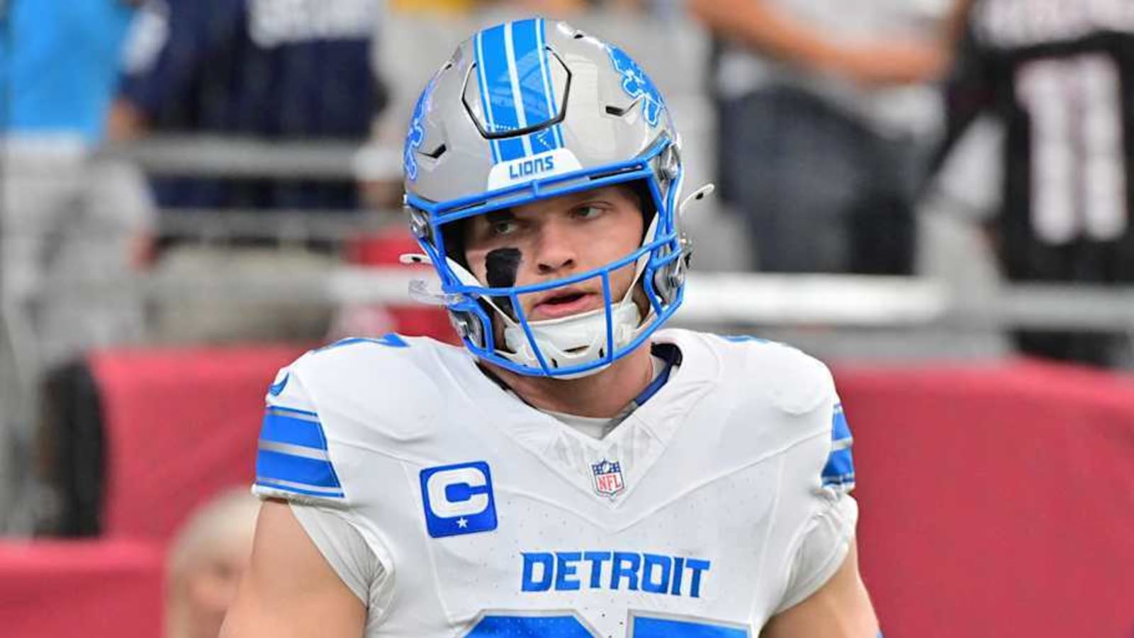 Aidan Hutchinson Highlights Early Rehab Workout