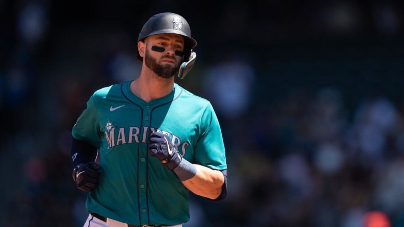 Seattle Mariners OF Out of Lineup Sunday as He Battles New Injury