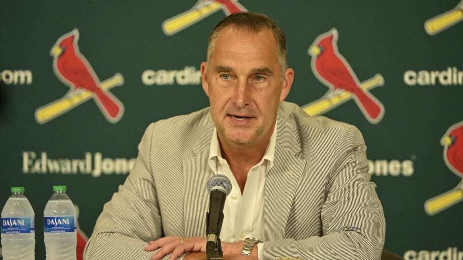 Cardinals Front Office Reportedly &#39;Unlikely&#39; To Make Changes Despite Fans&#39; Discontent