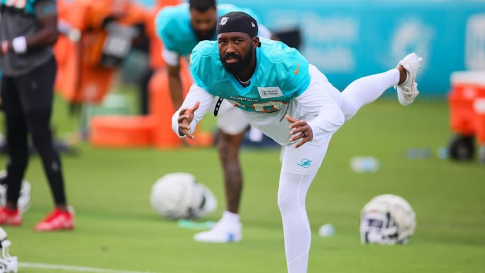 Dolphins Cut Two More Veterans