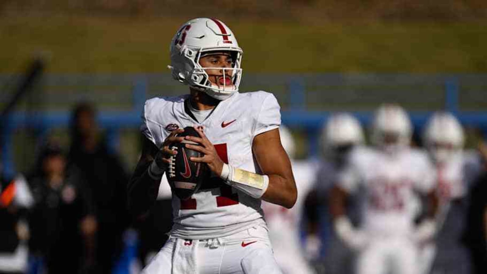REPORT: Auburn Tigers Land Another QB in Transfer Portal