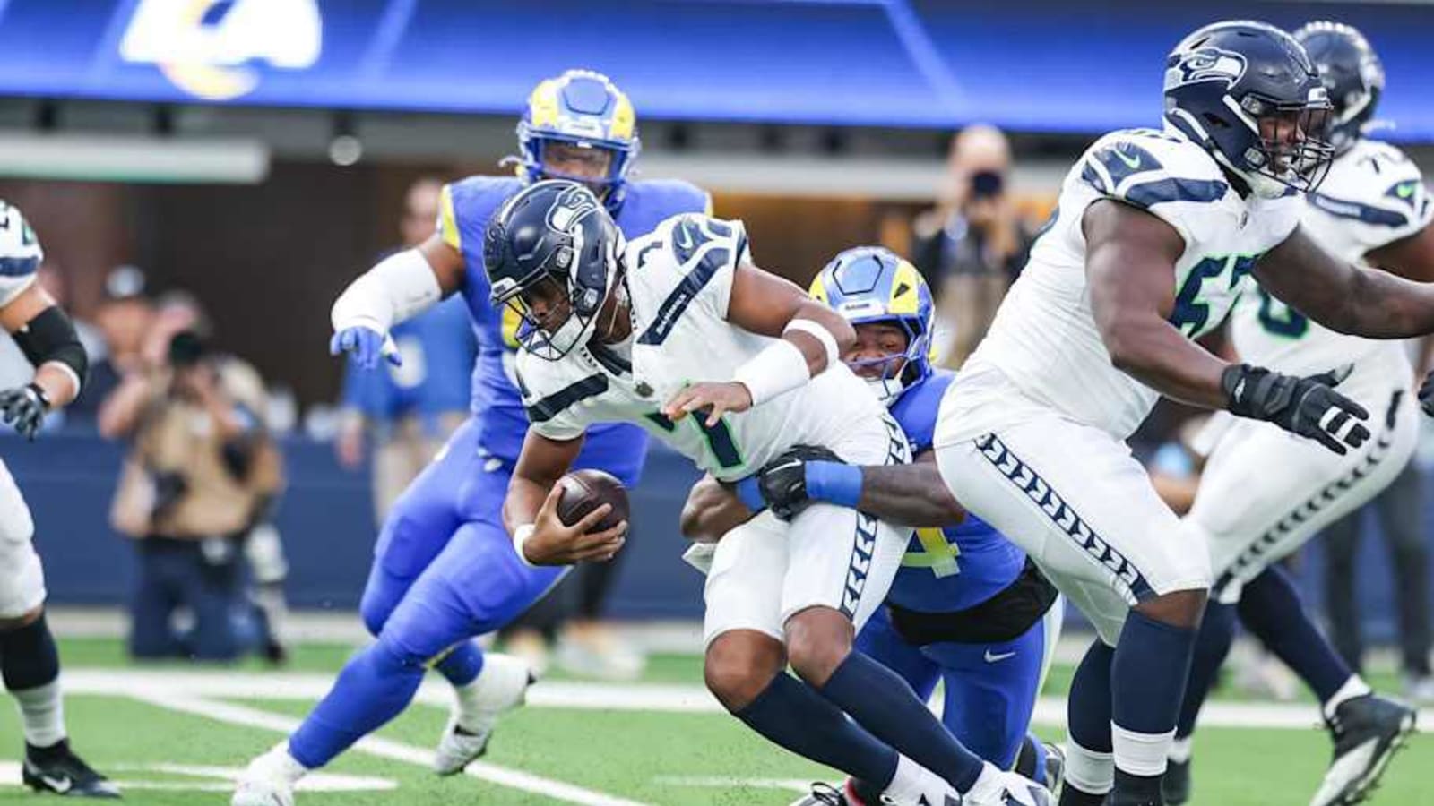 Seattle Seahawks&#39; new offensive line coach has tall task ahead