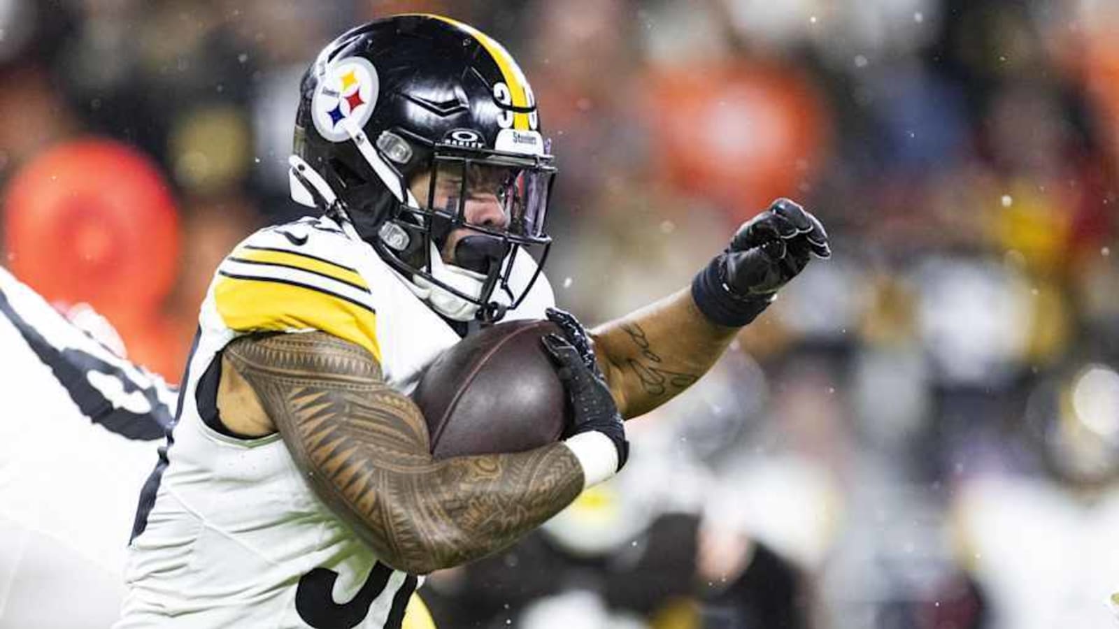 Insider: Steelers Will Tender Offer to Jaylen Warren