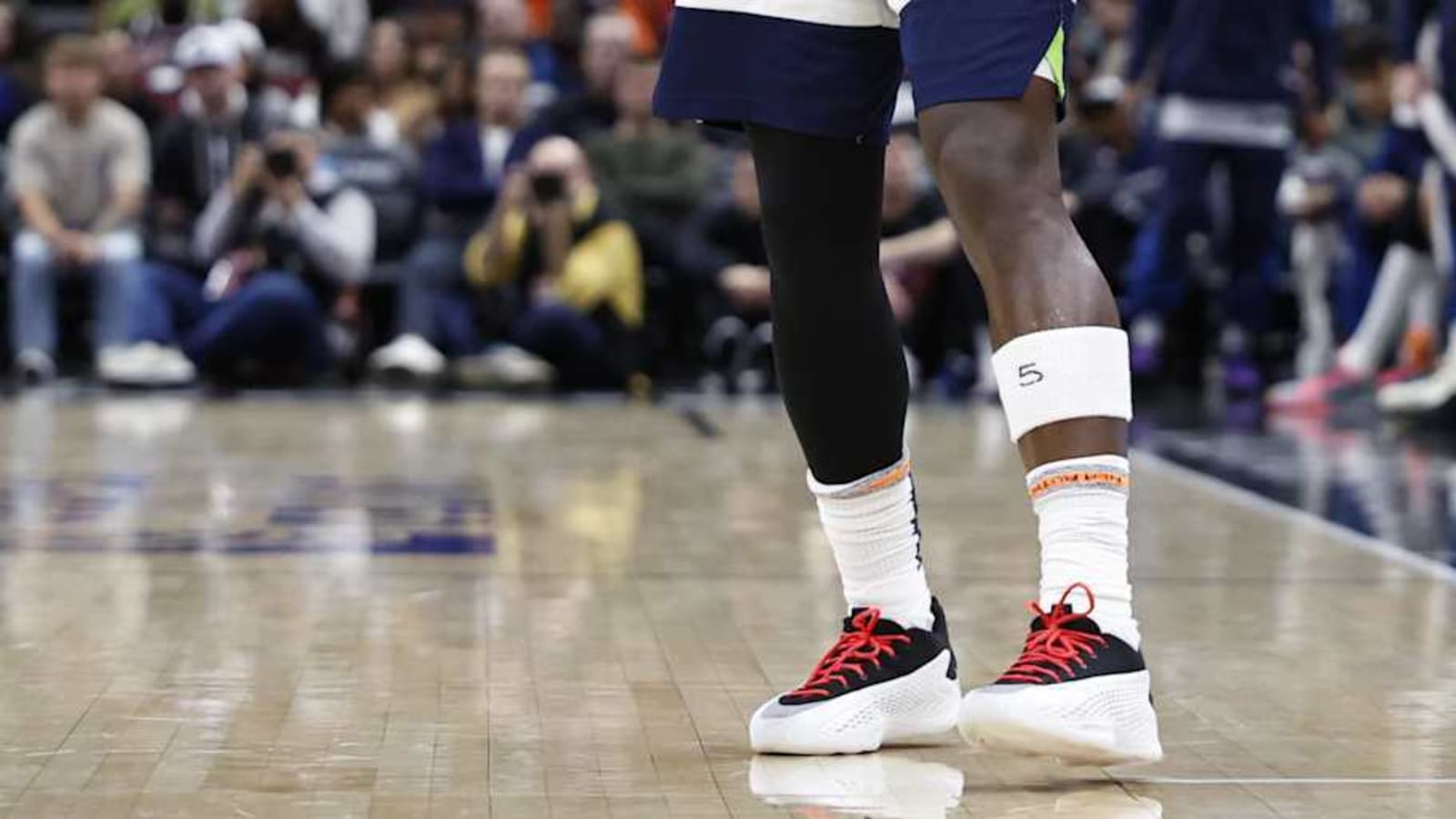 Anthony Edwards' Sneakers Pays Homage to Michael Jordan