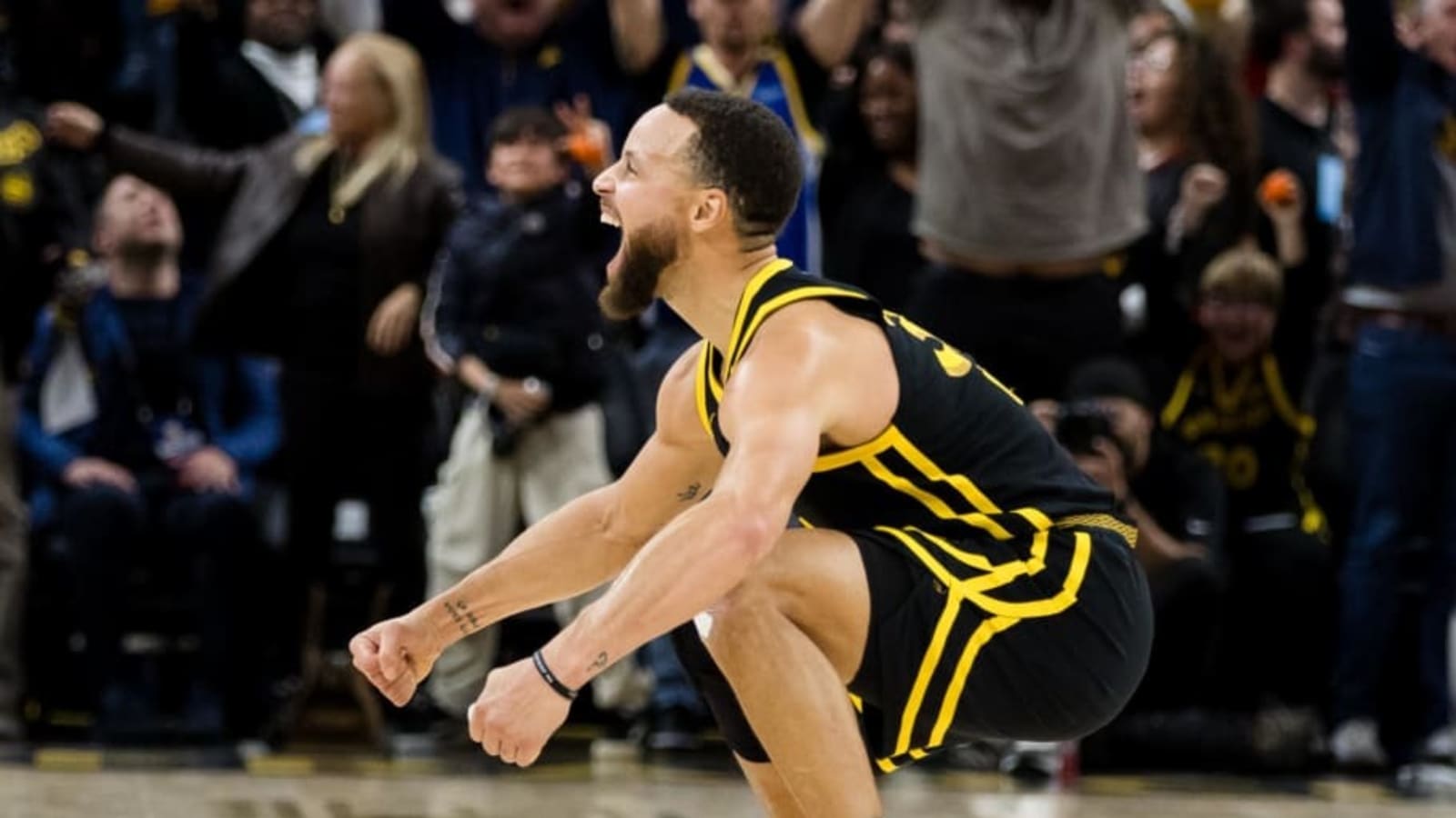 NBA Legend Carmelo Anthony Makes Bold Steph Curry Statement