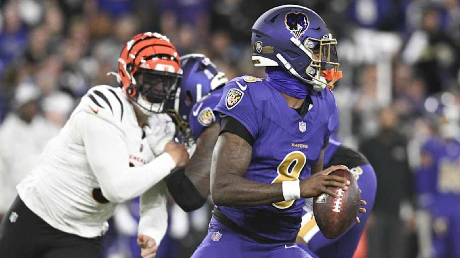 Aaron Rodgers Joins Ravens&#39; Lamar Jackson Conversation